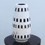 White Color Vase - Image 3