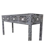 Leelawati Arts : Home Decorative Mother Of Pearl Inlay 4 Drawer Console Table / Black White Floral Pattern Mother Of Pearl Console Table - Image 3