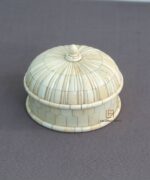 Leelawati Arts : Bone Inlay Home Decorative Carving Box - Image 2
