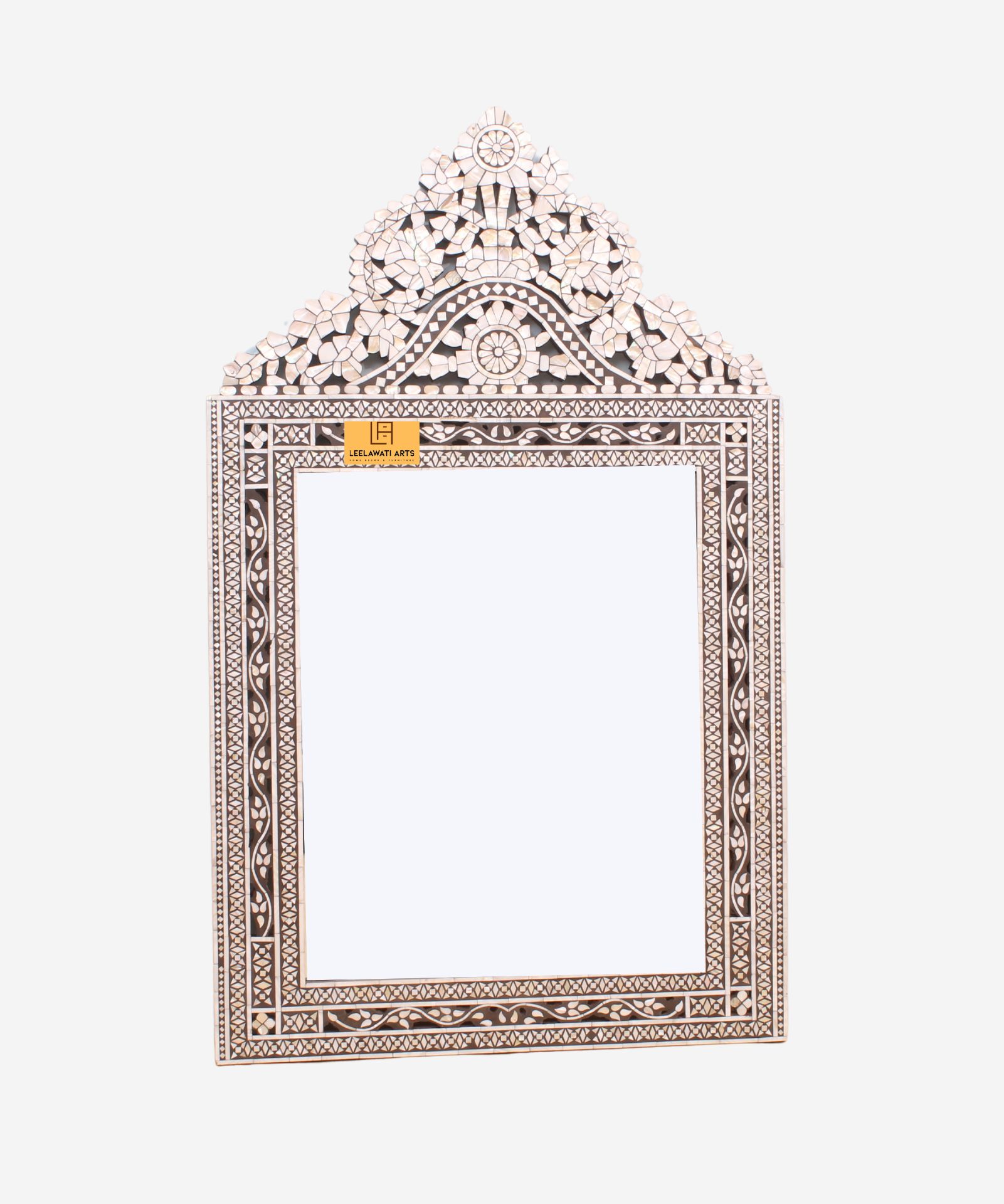 4-4-3.jpg LEELAWATI ARTS MOP INLAY MIRROR FRAME - Image 1