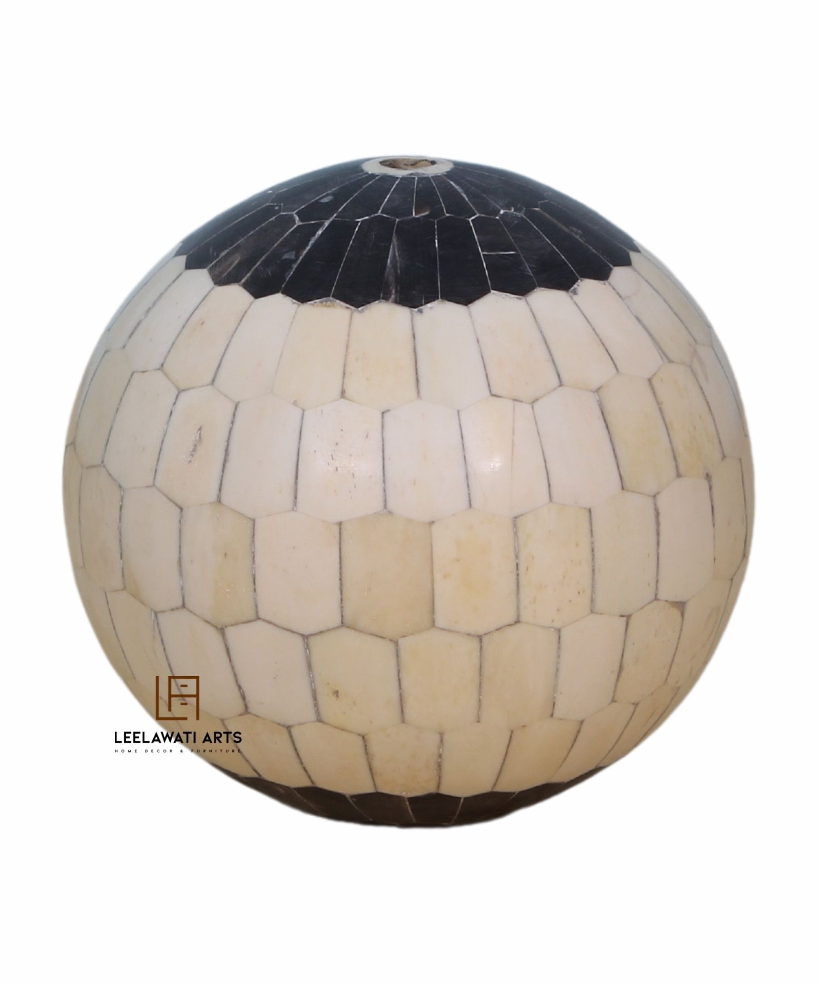 Untitled-design-2021-11-20T180829.151.jpg Decorative Black And White Boll - Image 1