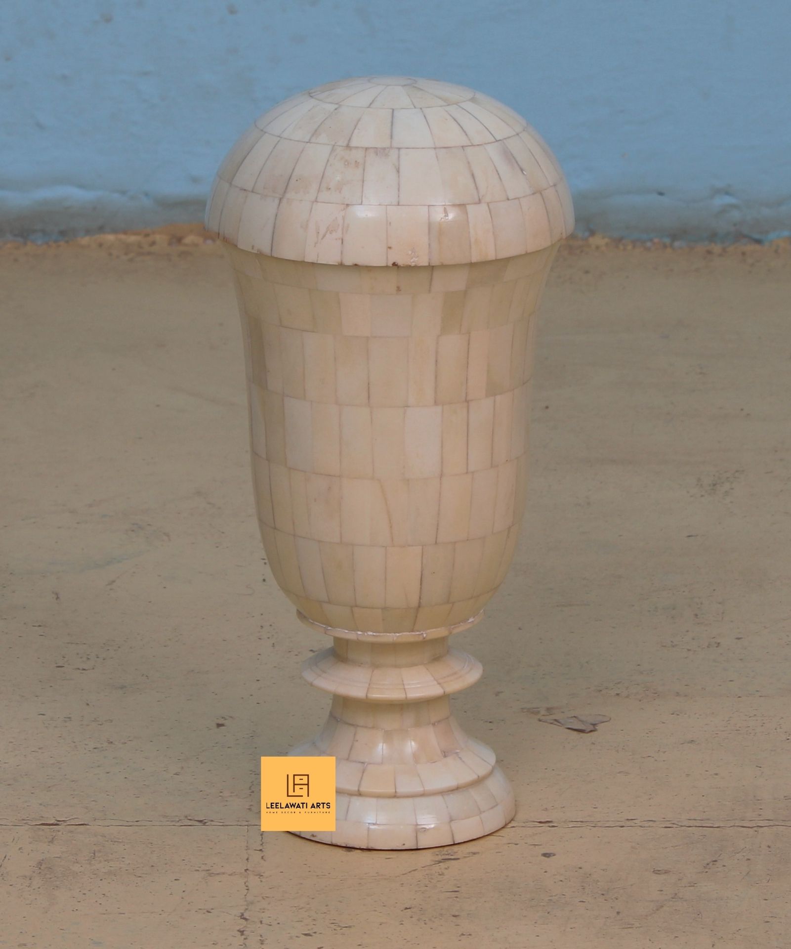 Untitled-design-2021-12-19T114757.559.jpg Leelawati Arts : Wooden Bone Inlay Round Shape White Color Vase Design Storage Box - Image 1