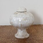 Leelawati Arts : Home Decorative Mother of Pearl Inlay Small Storage Box