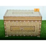 Leelawati Arts : Wood Mother Of Pearl Inlay decoration jewelers Box / Storage Box